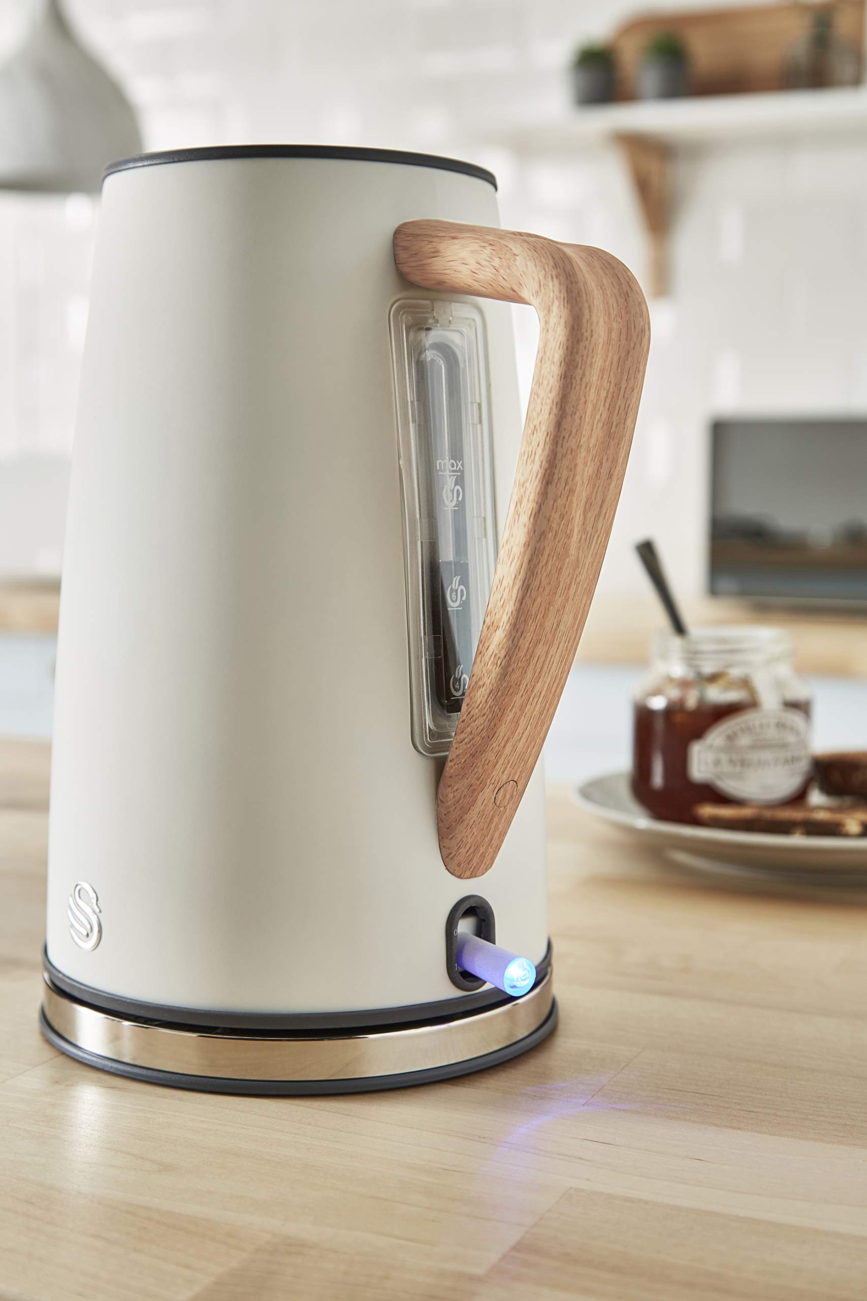 Swan Nordic Cordless Kettle White 1.7L سوان غلاية كهربائية لاسلكية من نورديك - ابيض 1.7 لتر Swan Nordic Cordless Kettle White 1.7L سوان غلاية كهربائية لاسلكية من نورديك - ابيض 1.7 لتر